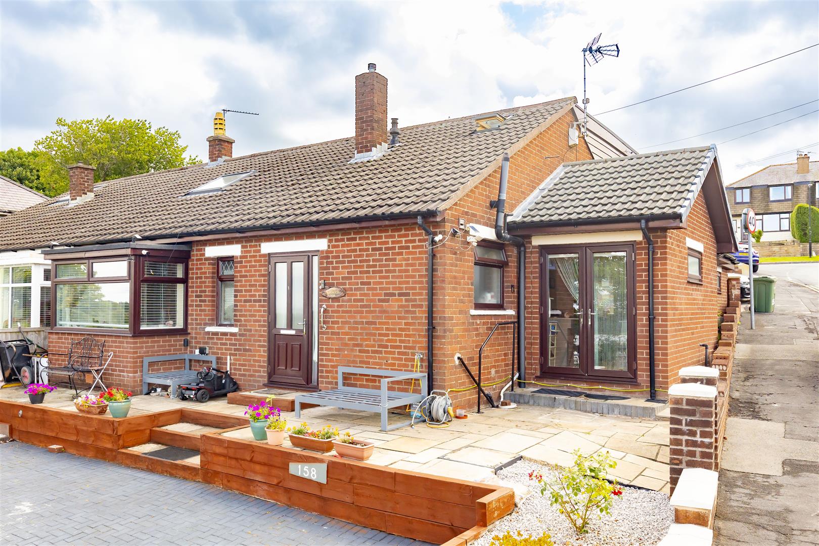 4 bed property in Blackburn Road, Chorley